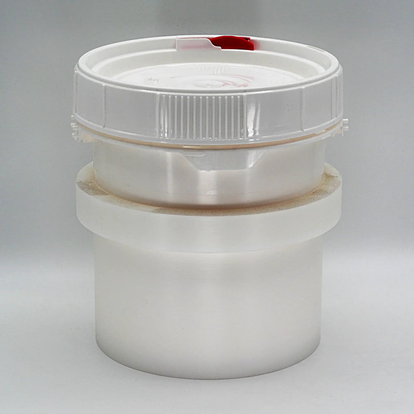 0.6 Gallon White Pail Super Heavy Insert Holder (2800-1000)